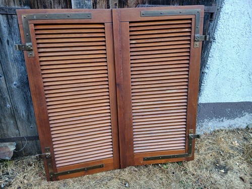 Paar fensterladen holz - fensterladen,